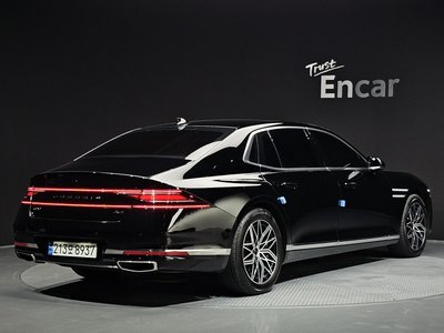 صورة 3 لـ 2022 Genesis G90 (RS4)