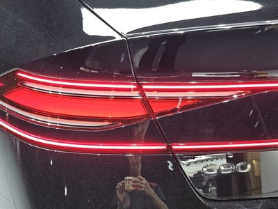 صورة 10 لـ 2022 Genesis G90 (RS4)