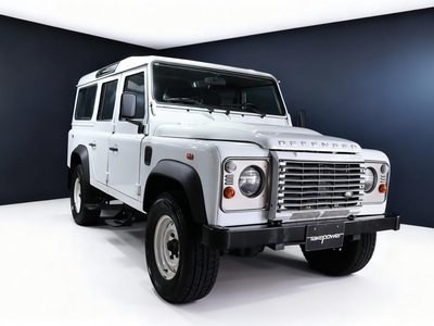 LAND ROVER DEFENDER - 6