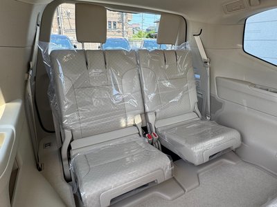 2026 Toyota LAND CRUISER 300 缩略图 37