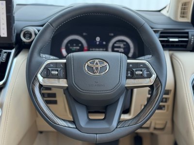 2026 Toyota LAND CRUISER 300 缩略图 41