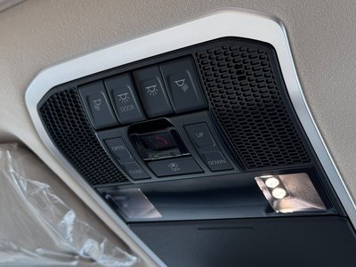 2026 Toyota LAND CRUISER 300 缩略图 39