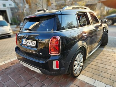 MINI COUNTRYMAN - 7