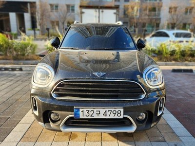 MINI COUNTRYMAN - 1