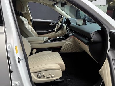 GENESIS GV80 - 10