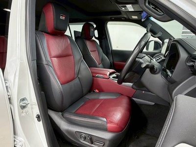 TOYOTA LAND CRUISER 300 - 5