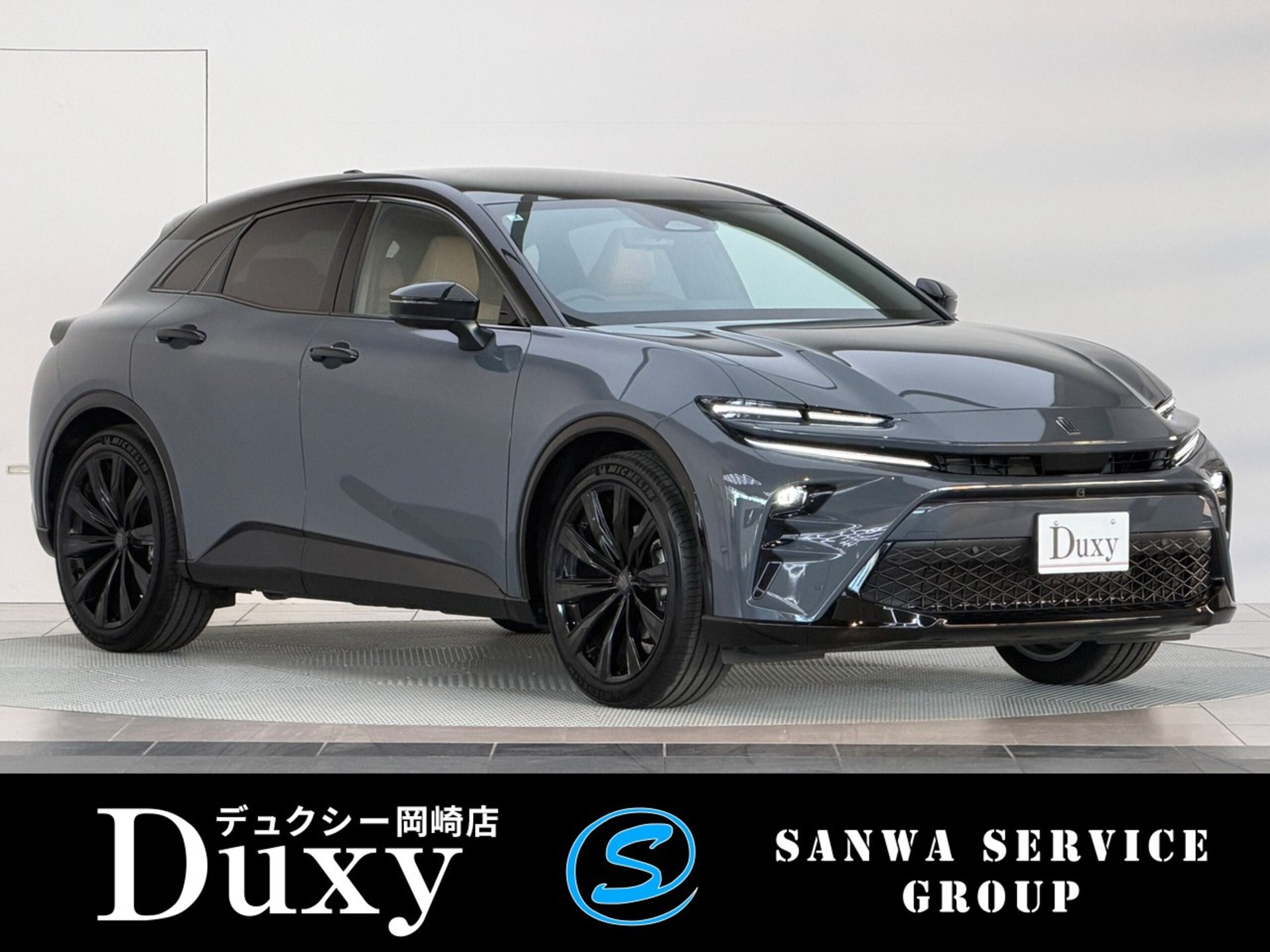 TOYOTA CROWN SPORT - View 1