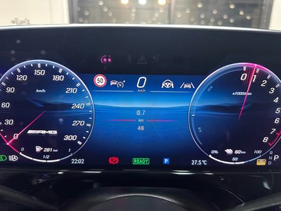 MERCEDES-BENZ E-CLASS - 10