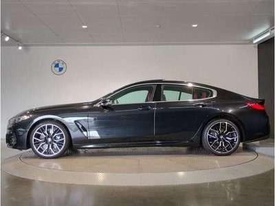 صورة 6 لـ 2025 BMW 8 SERIES