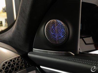 صورة 9 لـ 2024 BMW XM