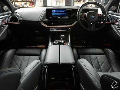 صورة 3 لـ 2024 BMW XM