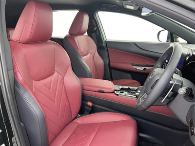 صورة مصغرة 2 لـ 2025 Lexus NX