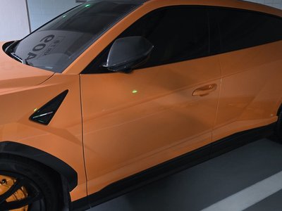 صورة 8 لـ 2021 Lamborghini URUS