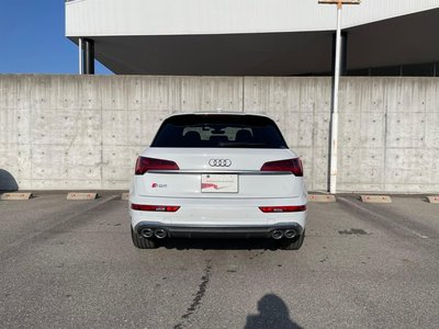 AUDI SQ5 - 5