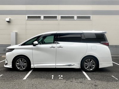 TOYOTA ALPHARD - 5