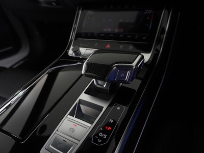 2025 AUDI S8 — фото 38