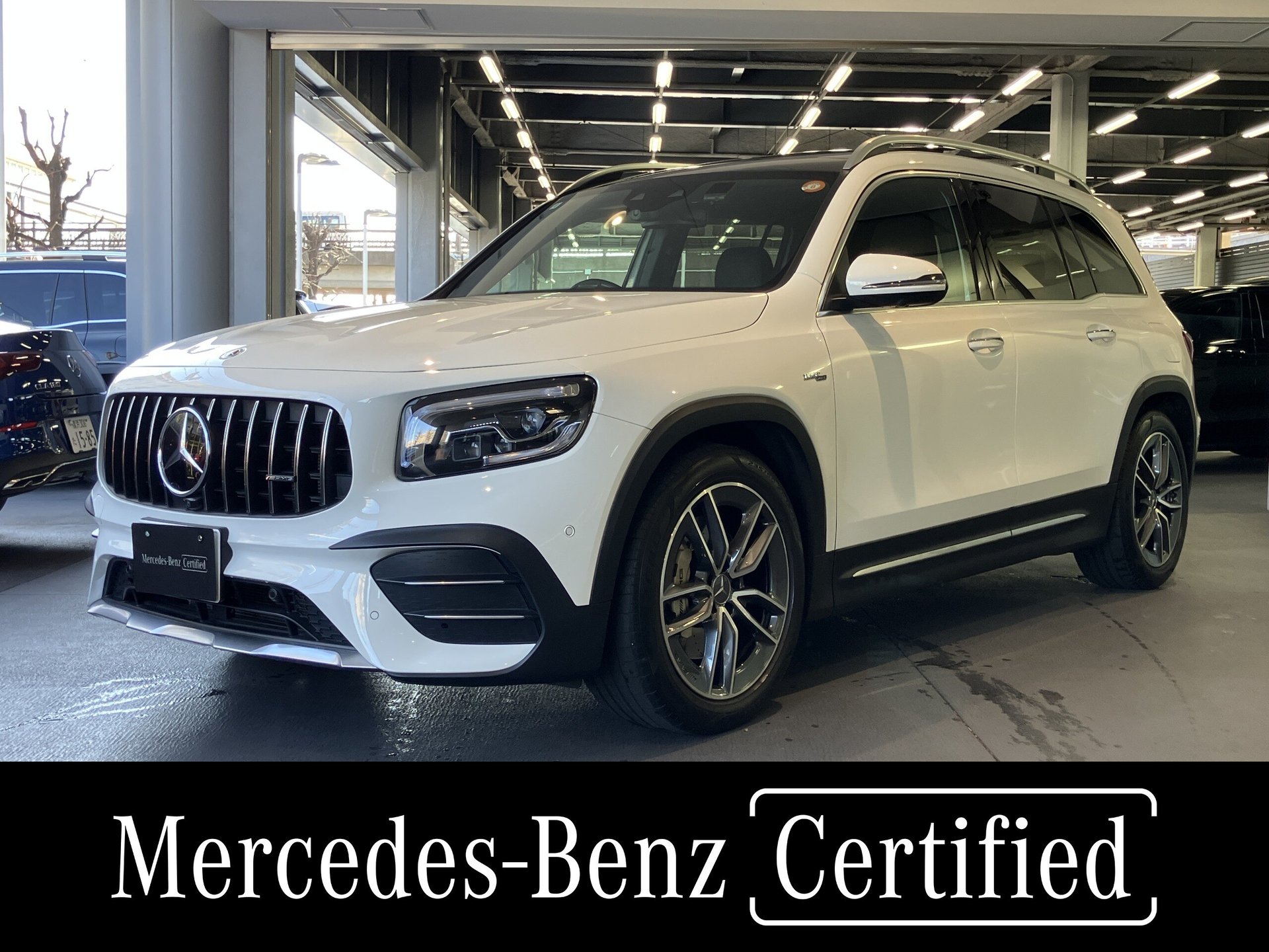 MERCEDES-BENZ GLB AMG - View 1