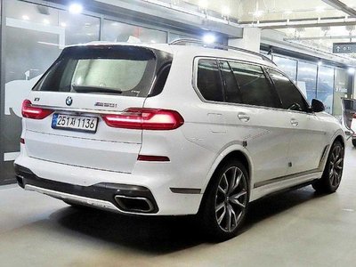 2022 BMW X7 照片 3