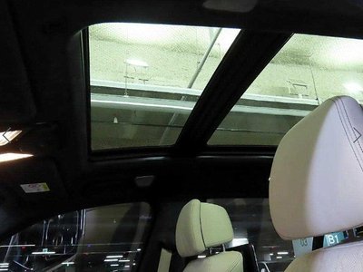 2022 BMW X7 — миниатюра 15
