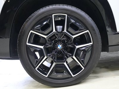 صورة 3 لـ 2025 BMW XM
