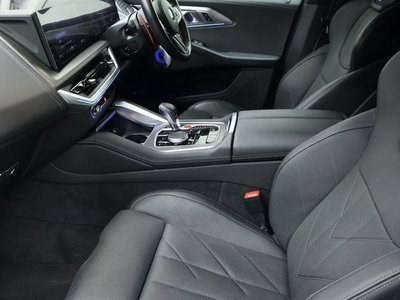 صورة 12 لـ 2025 BMW XM