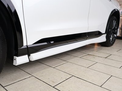 صورة 8 لـ 2025 Toyota CROWN ESTATE