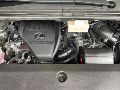 صورة 7 لـ 2024 Lexus LM