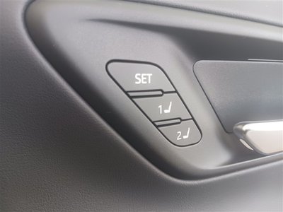 صورة مصغرة 61 لـ 2022 Toyota CROWN CROSSOVER