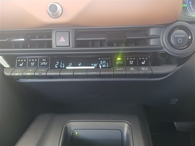 صورة مصغرة 47 لـ 2022 Toyota CROWN CROSSOVER