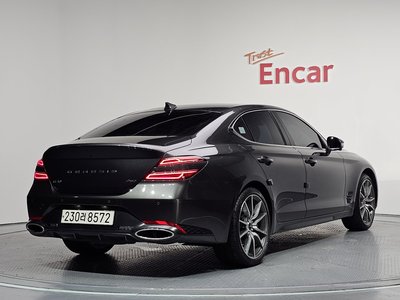2024 Genesis THE NEW G70 照片 3