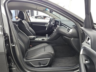 2024 Genesis THE NEW G70 — миниатюра 17