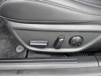 2024 Genesis THE NEW G70 — миниатюра 29