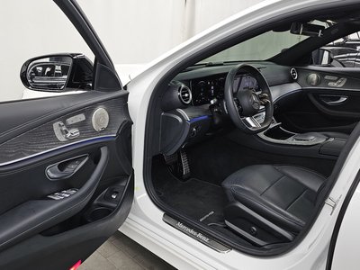MERCEDES-BENZ E-CLASS - 10