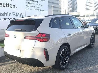 صورة 9 لـ 2025 BMW X3