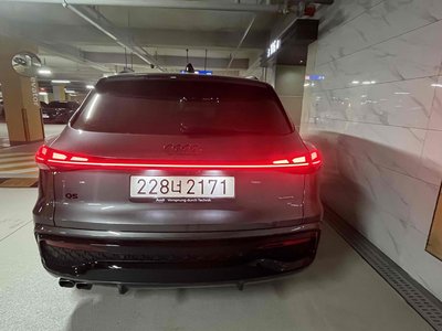 2025 AUDI Q5 photo 5