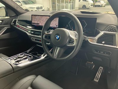 2025 BMW X7 缩略图 60