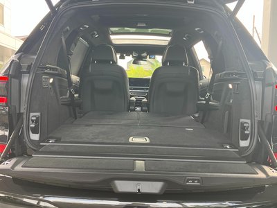 2025 BMW X7 缩略图 54