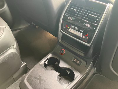 2025 BMW X7 缩略图 51