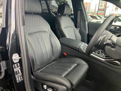 2025 BMW X7 缩略图 46