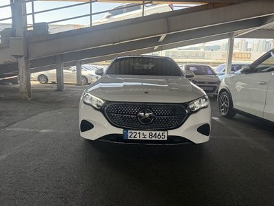 MERCEDES-BENZ E-CLASS - 2