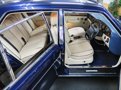 ROLLS-ROYCE SILVER SPIRIT - 6