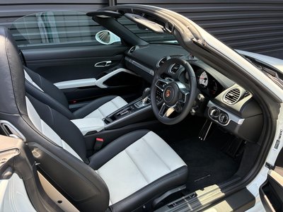 صورة مصغرة 20 لـ 2025 Porsche 718