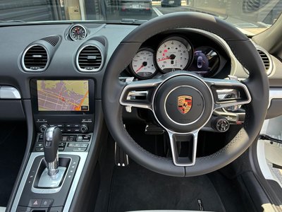 صورة مصغرة 27 لـ 2025 Porsche 718
