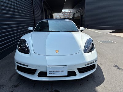 صورة 6 لـ 2025 Porsche 718