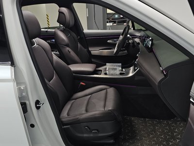 2024 Genesis GV70 — миниатюра 12
