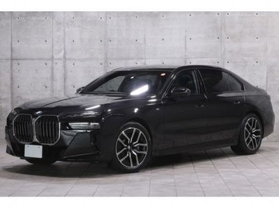 BMW 7 SERIES - 1