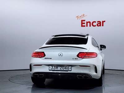 MERCEDES-BENZ C-CLASS - 4