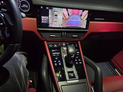 PORSCHE CAYENNE - 10