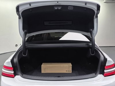 2023 Genesis G80 (RG3) — миниатюра 26