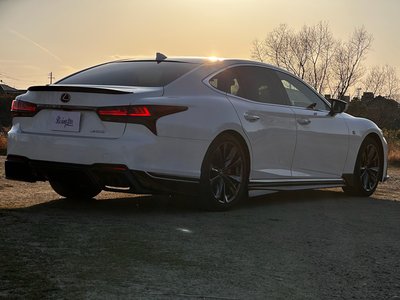 LEXUS LS - 5